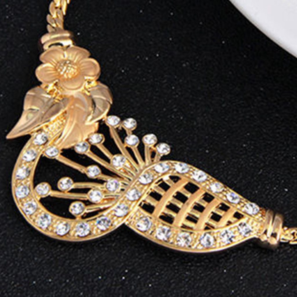 Set dây chuyền + chiếc nhẫn + đôi khuyên tai + vòng tay đính đá nhân tạo thời trang nữ