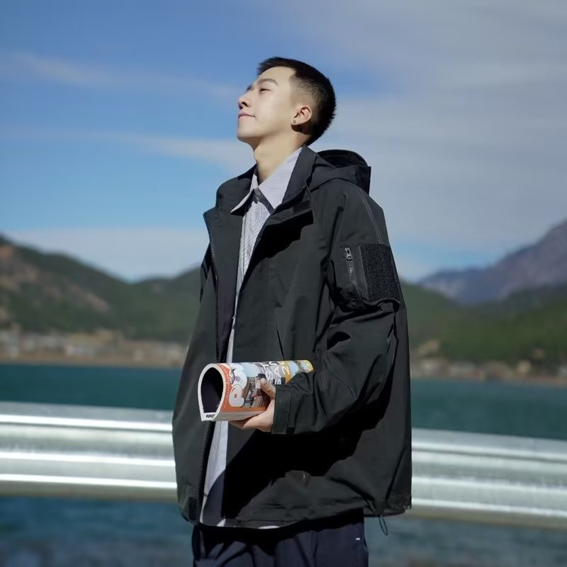 Ngoài trời mountain series áo khoác có mũ trùm đầu nam m-3xl hai màu mùa xuân thu đường phố mặc áo khoác rời thanh niên sinh viên áo khoác yếm áo khoác velcro nam mùa xuân thu thể thao có mũ trùm đầu áo khoác rộng rãi hợp thời trang
