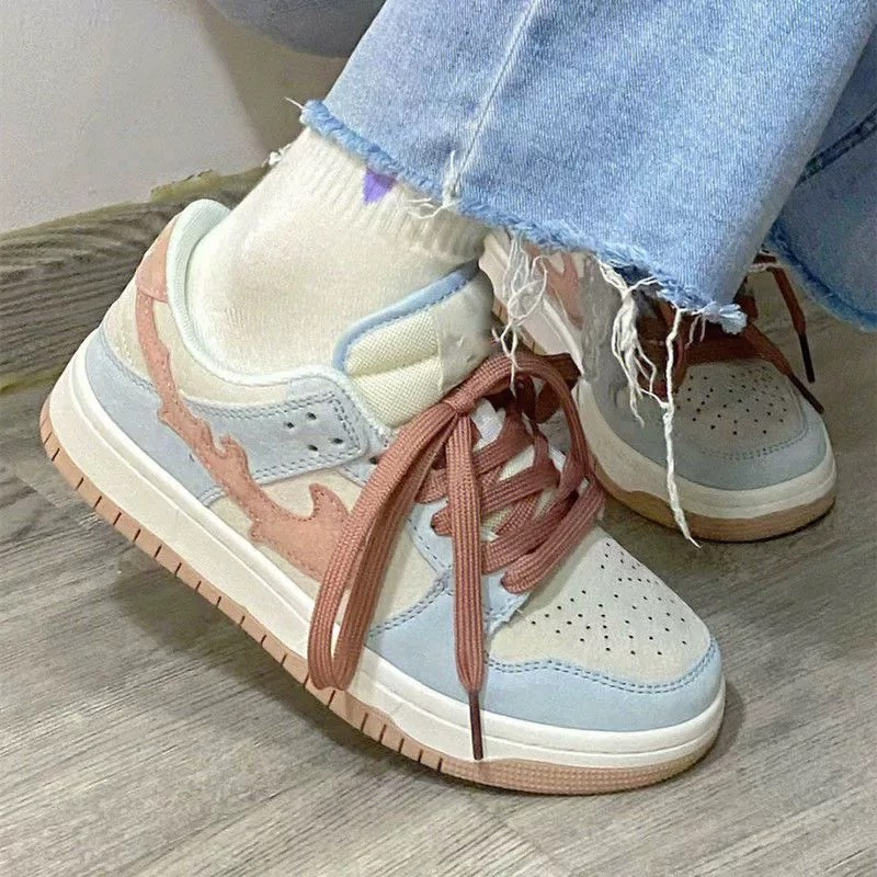 Miss o3o Giày Thể Thao Nữ đáy phẳng Đế Siêu Nhẹ Thoáng Khí Retro Thời Trang Thiết Kế Mới Cho Nữ 33Z080429