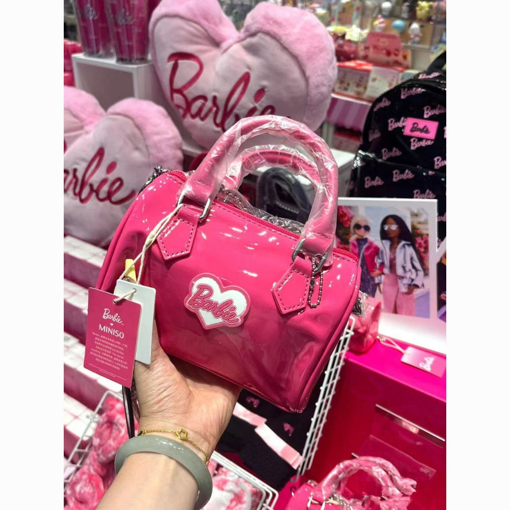 Túi Đeo Chéo Vai Họa Tiết Búp Bê Barbie Màu Hồng Lấp Lánh Phong Cách Mới 2023 Dành Cho Bạn Nữ