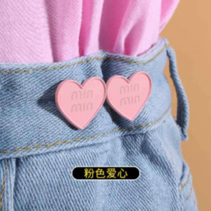 Khóa thắt lưng chữ trái tim
