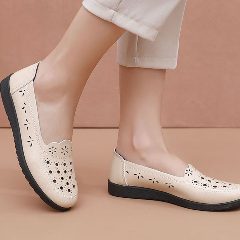 Xăng đan QINOS Đế Mềm Chống Trượt Thoáng Khí Thời Trang Mùa Hè Cho Phụ Nữ Trung Niên