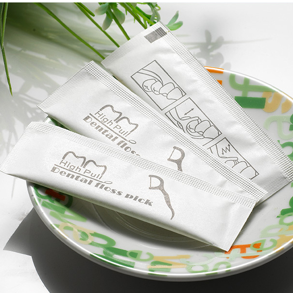 Que Chỉ Nha Khoa Đóng Gói Riêng Để Làm Sạch Răng