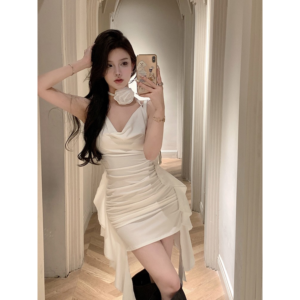 Suspender swing collar màu rắn ba chiều hoa streamer dress của phụ nữ mùa hè ruffle panel xếp ly hot girl hip skirt