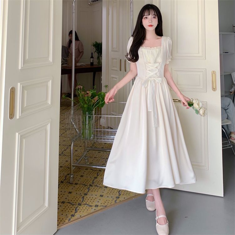 Đầm Nữ Cổ Vuông Cột Dây Nhấn Eo Thời Trang