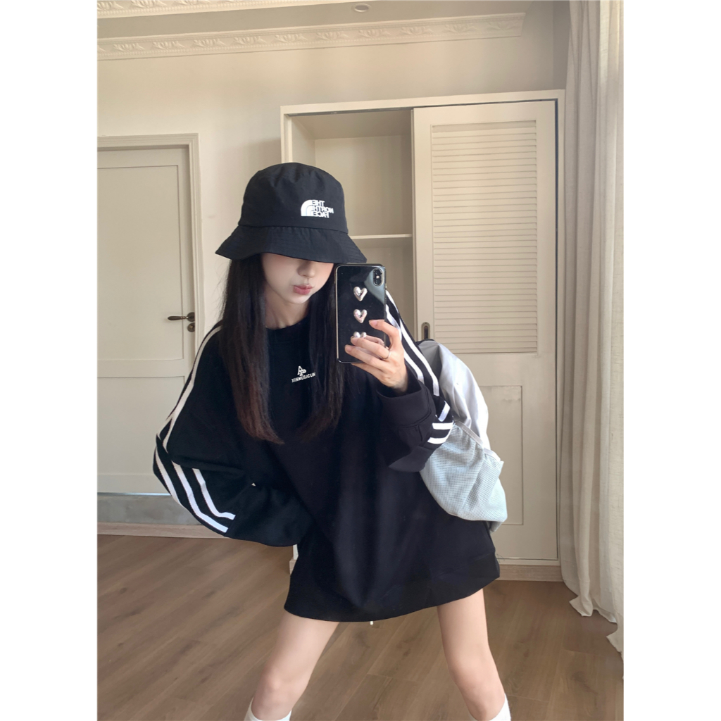 Áo sweater QADCOL dài tay dáng rộng thêu chữ phối sọc thời trang mùa thu cho nữ