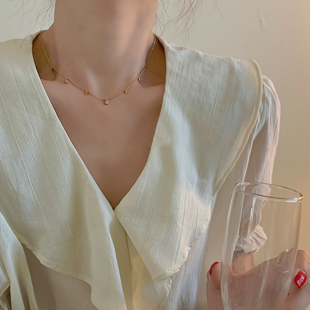 Dây Chuyền Bằng Thép Titan Mạ Vàng 18K Đính Đá Sang Trọng Cho Nữ