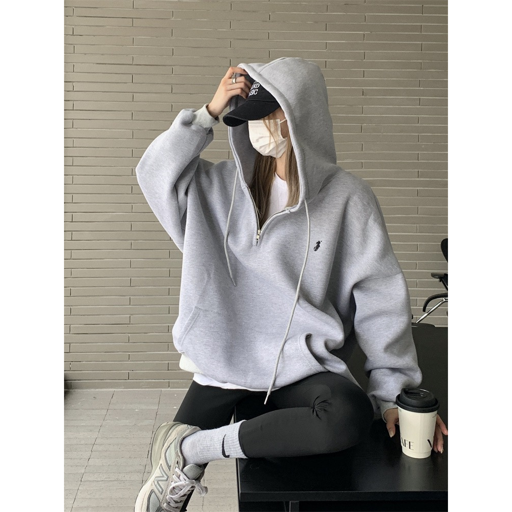 Retro plush gray zippered hooded long sleeved sweater for women