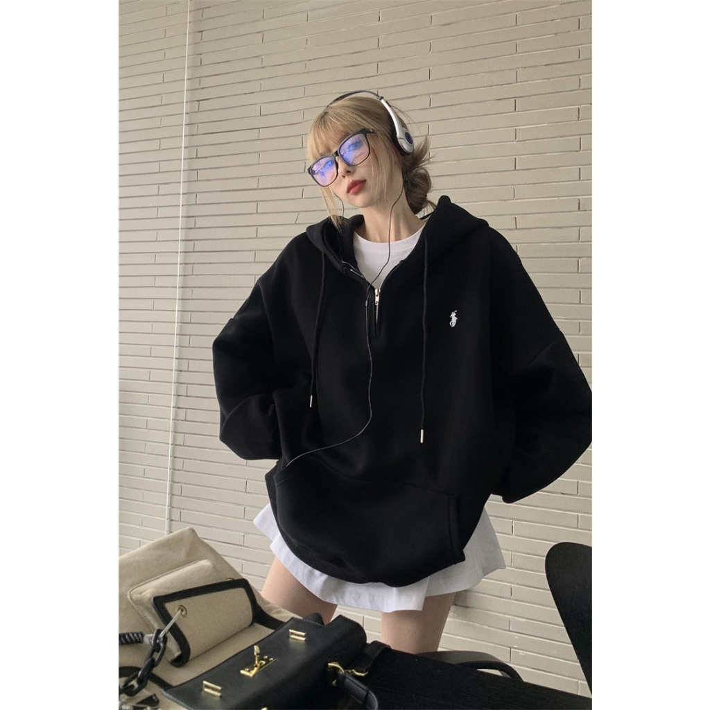 Retro plush gray zippered hooded long sleeved sweater for women