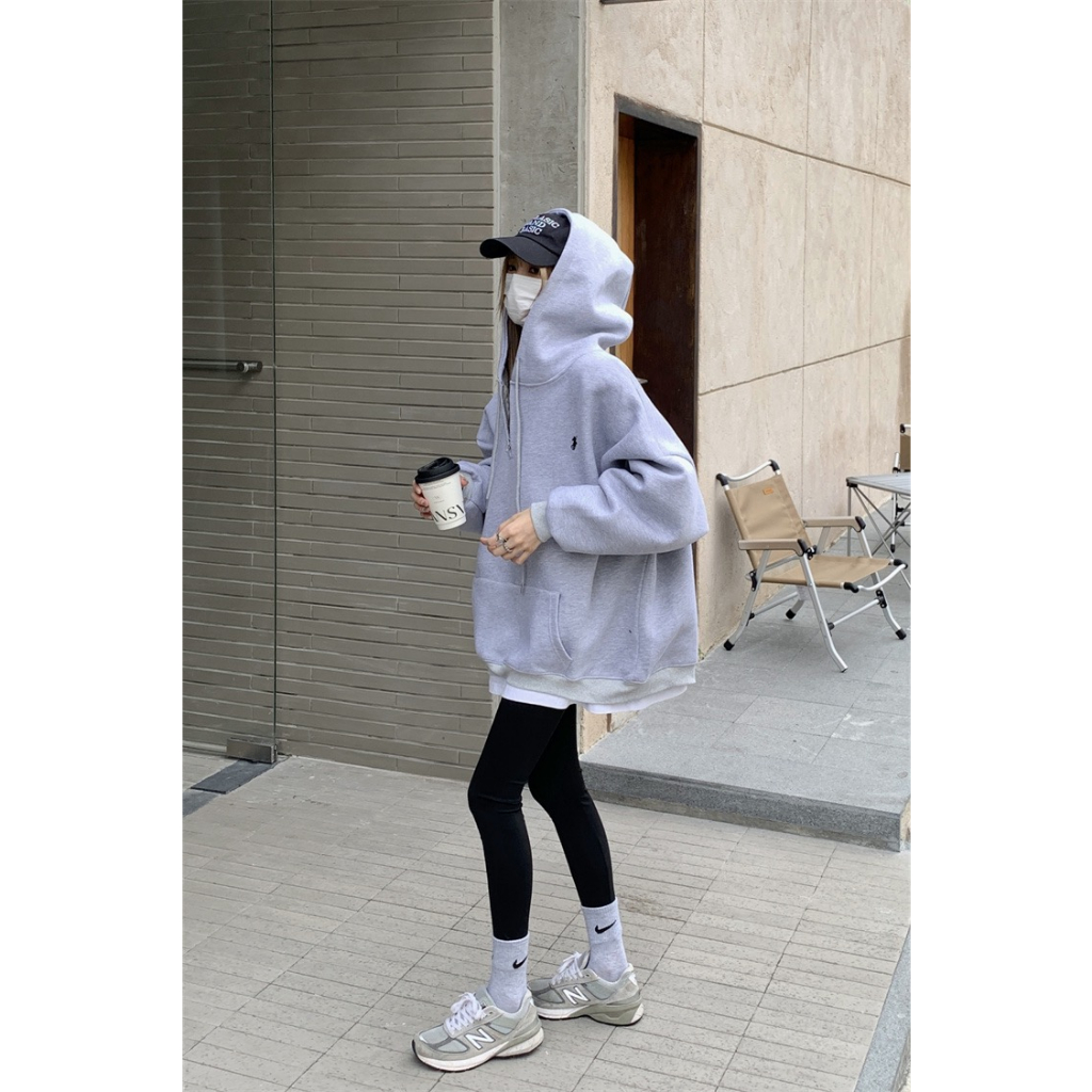 Retro plush gray zippered hooded long sleeved sweater for women