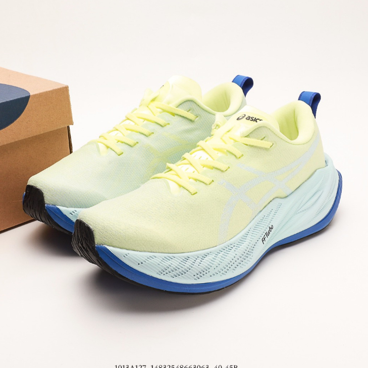 Giày Chạy Bộ Thể Thao SUPERBLAST Có Đệm Lót Chuyên Nghiệp Giản Dị Dành Cho Bạn Nam