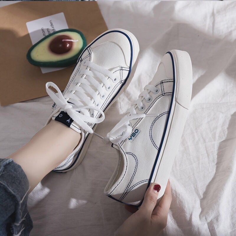 Giày vải của phụ nữ giày thể thao thông thường sinh viên giày thường non-slip thoải mái giày vải hàn quốc giày ban thường giày phong cách nhỏ màu trắng giày vải ren-up phong cách ins