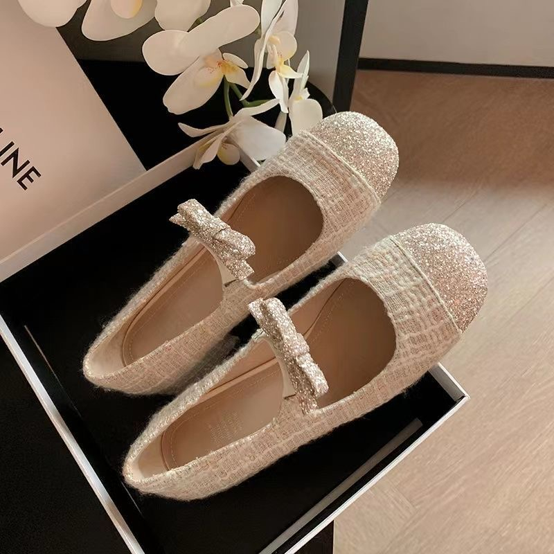 Giày mary jane gót thấp gót dày 2023 phong cách mới tăng chiều cao 4cm len baise / giày nữ màu đen giày gót thấp