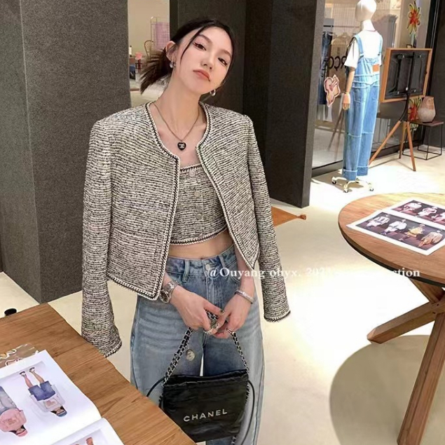 French high-end fashion suit women's high-end design round neck long-sleeved woven short jacket jacket + tube top two-piece suit
