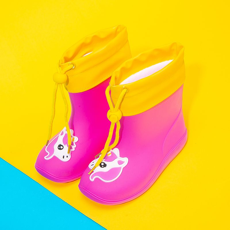 Giày Bốt Đi Mưa Chống Trượt Không Thấm Nước Hình Chú Vịt Vàng Dễ Thương Cho Bé