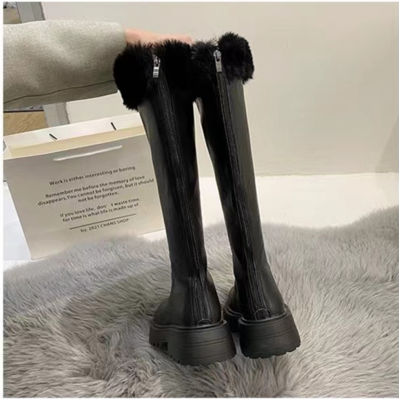 Ladies fleece lining knight boots 2023 phong cách mới mùa đông da ấm áp màu đen / kaki dày-soled boots tăng chiều cao 5cm boots thời trang nhưng boots đầu gối
