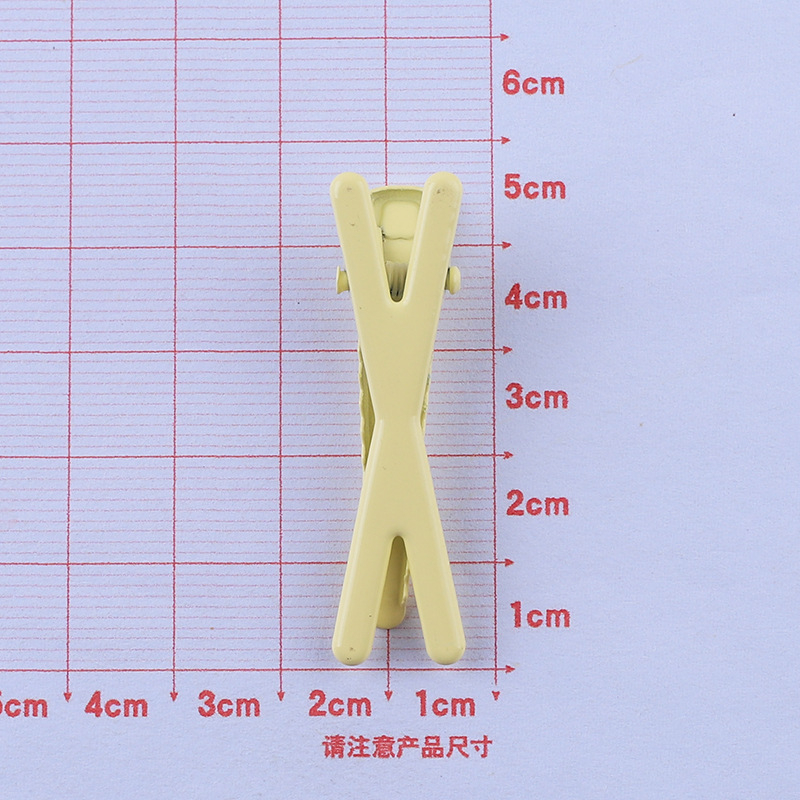 Đơn giản hàn quốc liền mạch phim hoạt hình màu hình học x-shaped kẹp tóc mái của phụ nữ