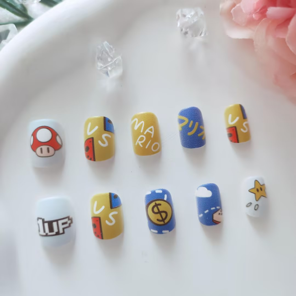 : Mới 24 / chiếc tự làm móng tay giả ngắn màu đen và trắng bò pháp ngón tay nghệ thuật làm móng tay giả 144-193