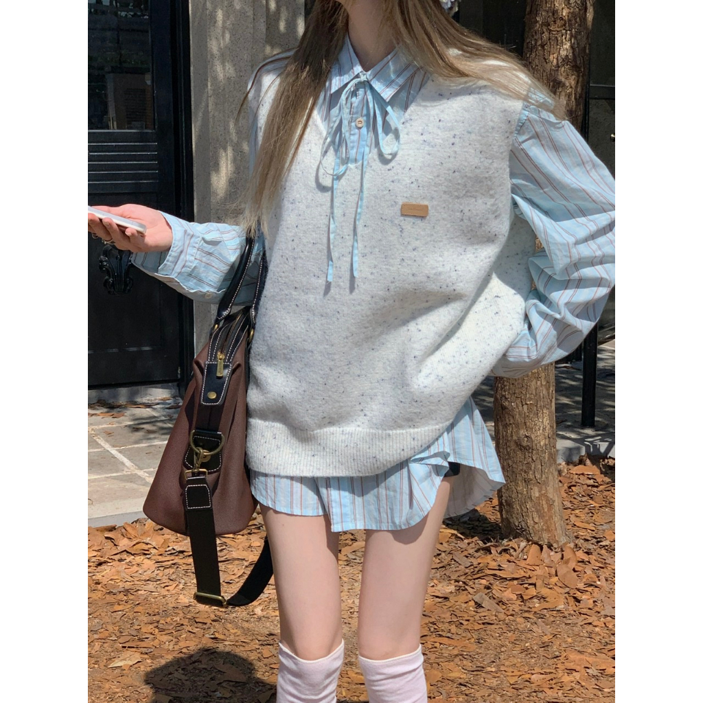 「MOTEL7」Vest vest dệt kim + áo sơ mi sọc dài tay áo len dệt kim bộ đồ hai mảnh