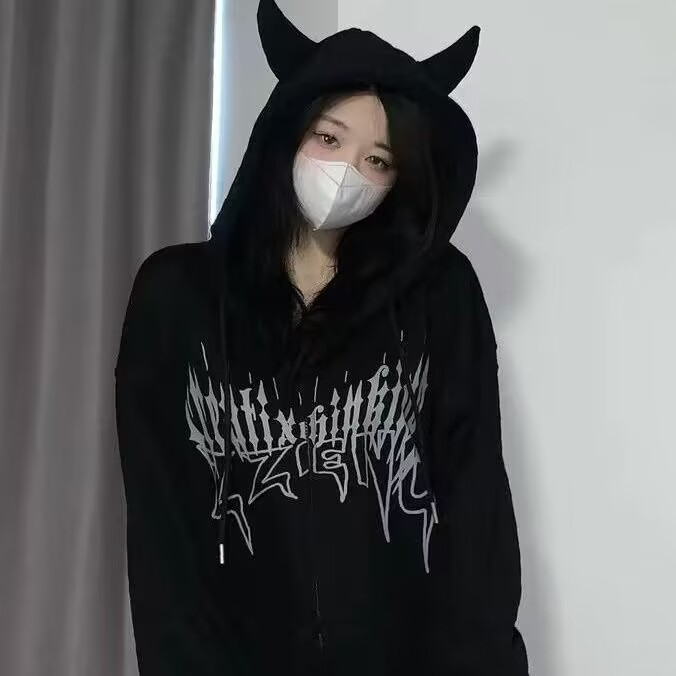 Ruo Bei  Xuan   Áo sweater Có Mũ Trùm Đầu Và Đuôi Quỷ Nhỏ Thiết Kế Mới Phong Cách Mỹ Thời Trang Thu Đông Cho Nữ