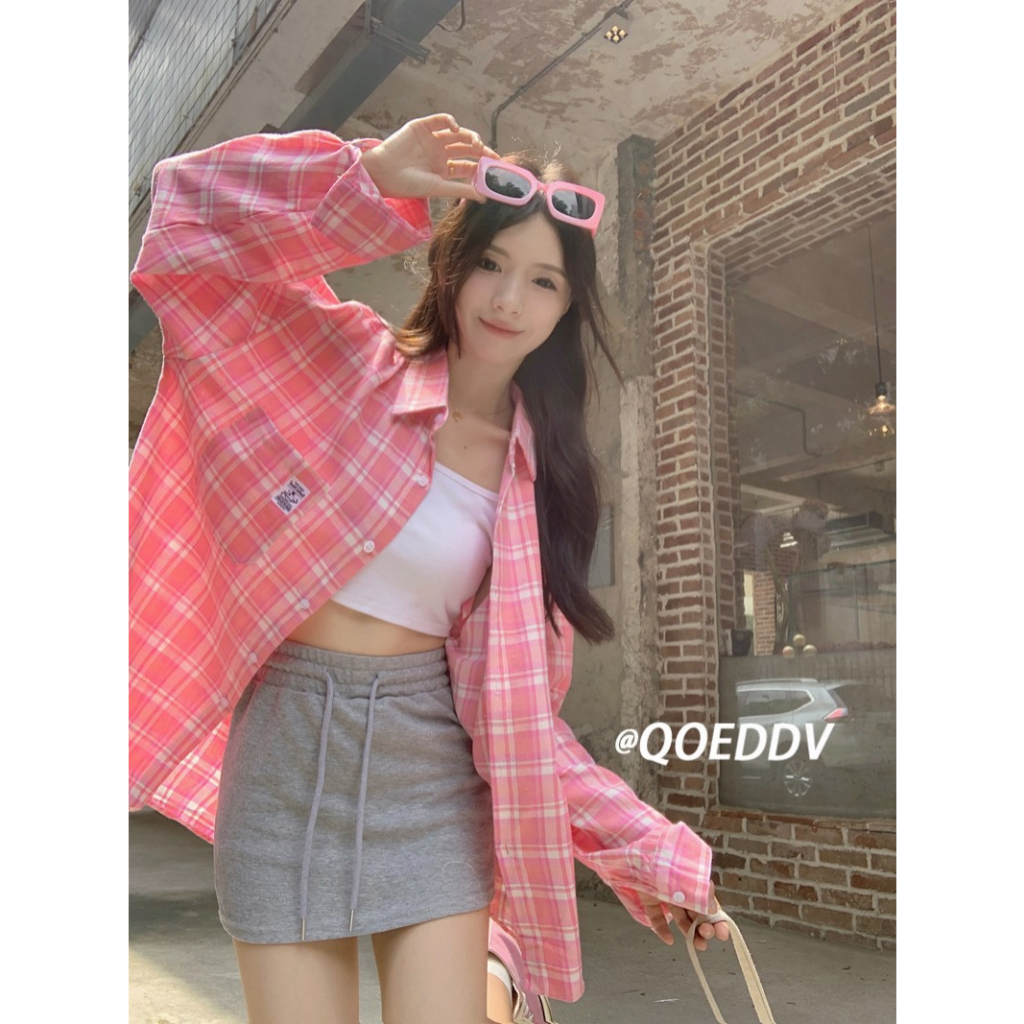 Áo sơ mi QOEDDV tay dài dáng rộng kẻ sọc màu hồng chống nắng thời trang retro Mỹ mùa thu 2023 cho nữ
