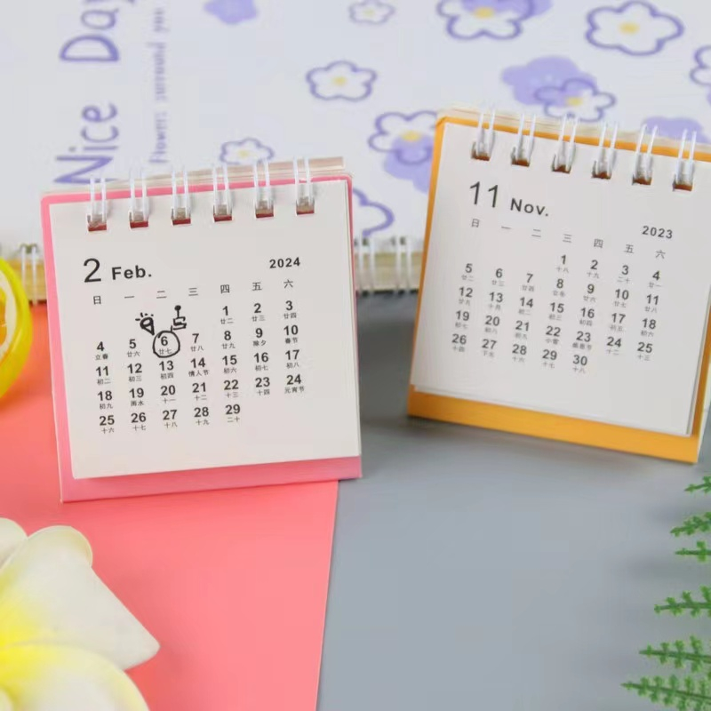1pc Lịch Năm 2024 Mini Để Bàn Hình Thỏ Dễ Thương