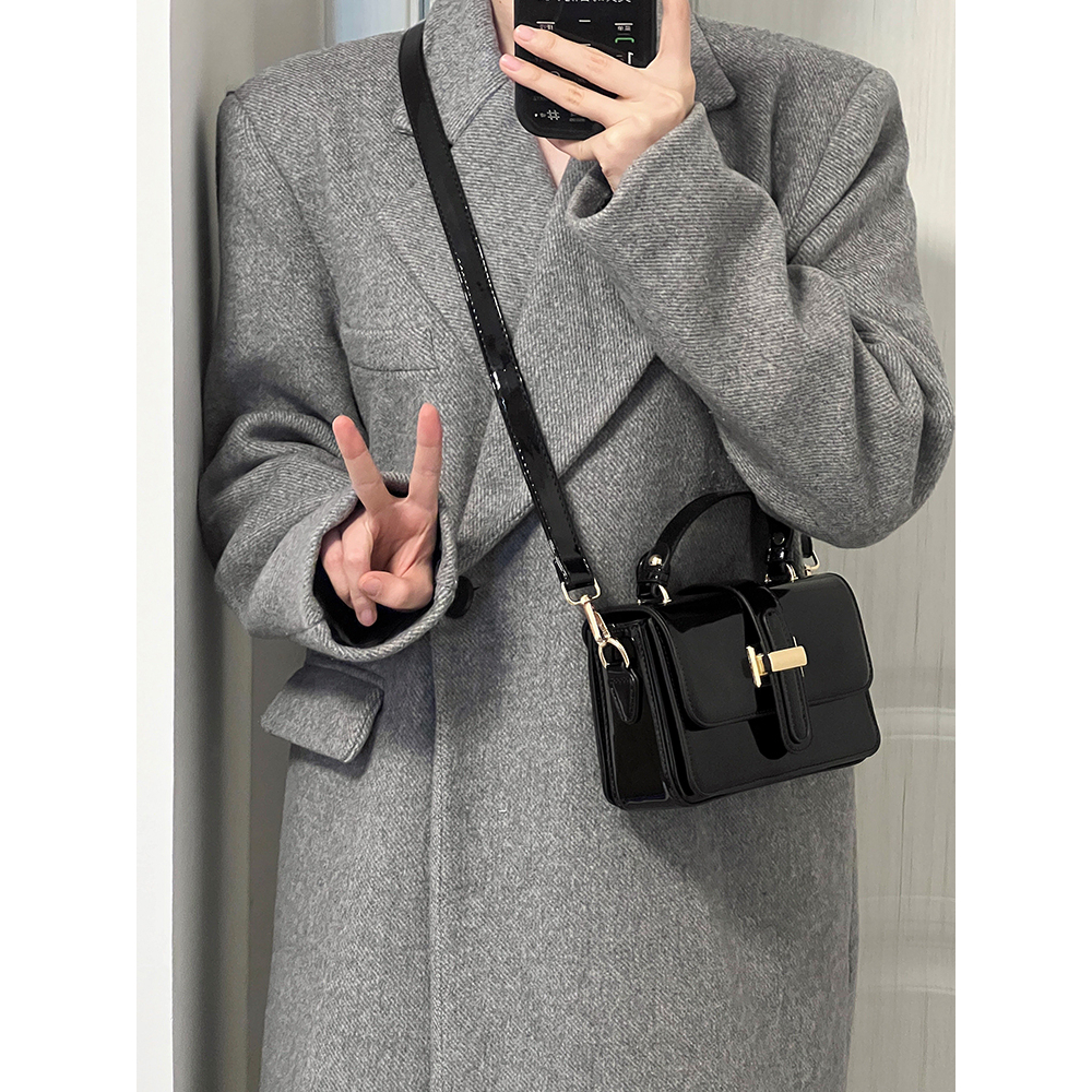 SISTER Túi đeo chéo Túi Xách Đeo Chéo Nữ Đi chơi Dành Cho Nữ 2023 NEW  L91T4Y5