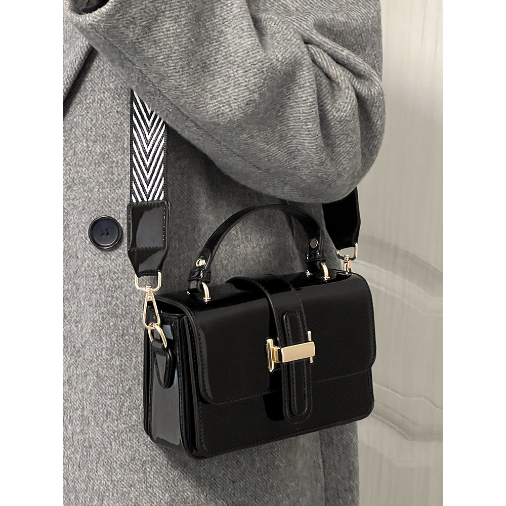 SISTER Túi đeo chéo Túi Xách Đeo Chéo Nữ Đi chơi Dành Cho Nữ 2023 NEW  L91T4Y5