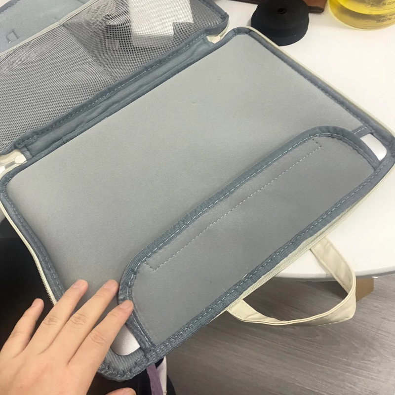 Túi xách tay dày 12/13.3/14.1/15.6/16.1Inch Shockproof/Waterproof Dễ thương Cartoon Pattern Túi xách máy tính xách tay