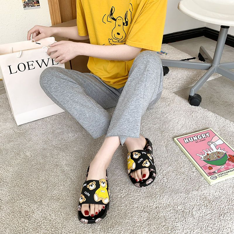 Dép tắm im lặng đế mềm thời trang và dễ thương dành cho nữ