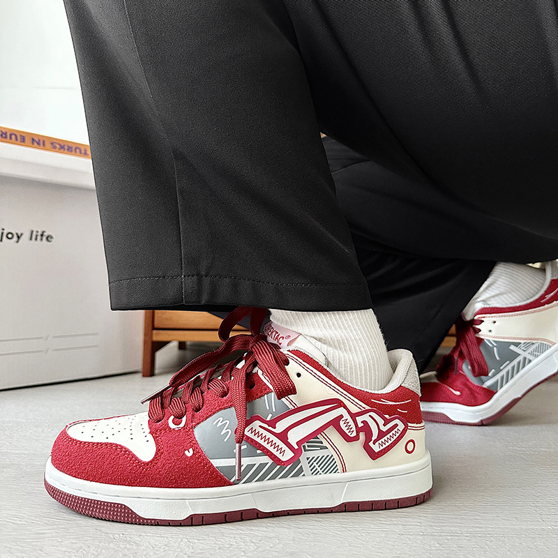Giày thể thao HUIZUMEI họa tiết màu đỏ rượu vang graffiti phong cách retro thời trang cặp đôi