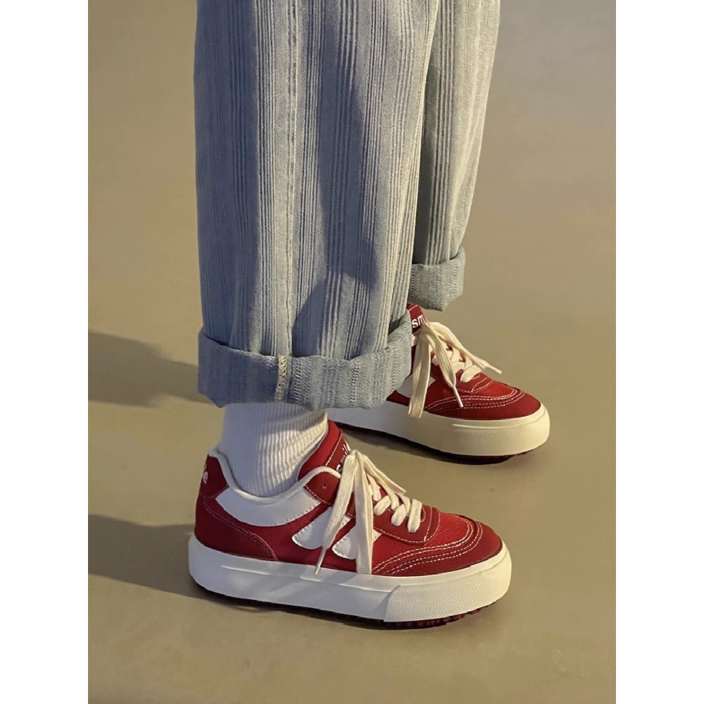 🔥SẴN HÀNG-SHIP NGAY🔥giày sneaker nữ giày bánh mì Mùa hè phong cách mới màu sắc phù hợp với giày vải mềm-soled giày thể thao retro ngón chân tròn