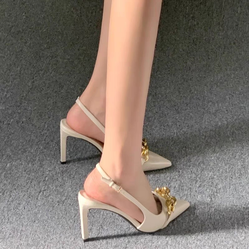 YAOLI  Giày Cao Gót Mũi Nhọn Mỏng Nhẹ Có Dây Xích YAOLI Celebring Có Rãnh Khóa Cài Thời Trang Mới