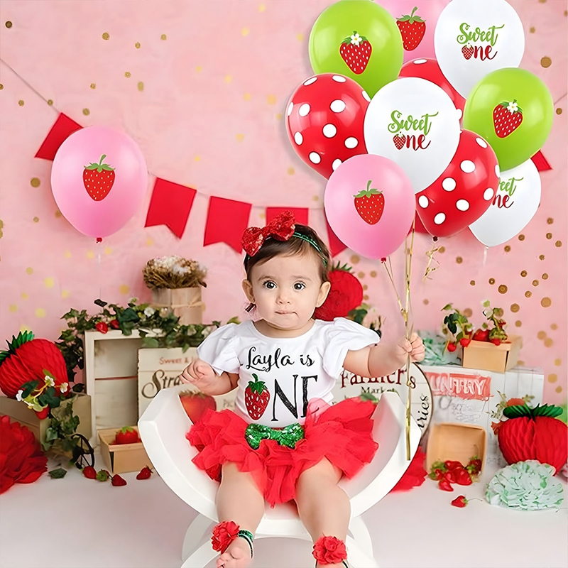 Bộ trang trí sinh nhật chủ đề dâu tây ngọt ngào biểu ngữ dâu tây bóng bay bánh topper dễ thương trang trí tiệc sinh nhật 1 tuổi đồ dùng tiệc cho bé gái