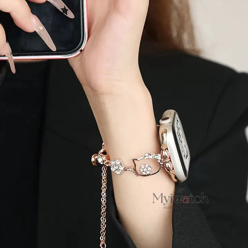 Dây đeo kim cương sang trọng kitty cho iwatch 49mm 45mm 44mm 41mm 40mm 38mm 42mm dây đeo dây chuyền có thể thu vào hoạt hình cho iwatch series 8 7 6 se 5 4 3 2 1