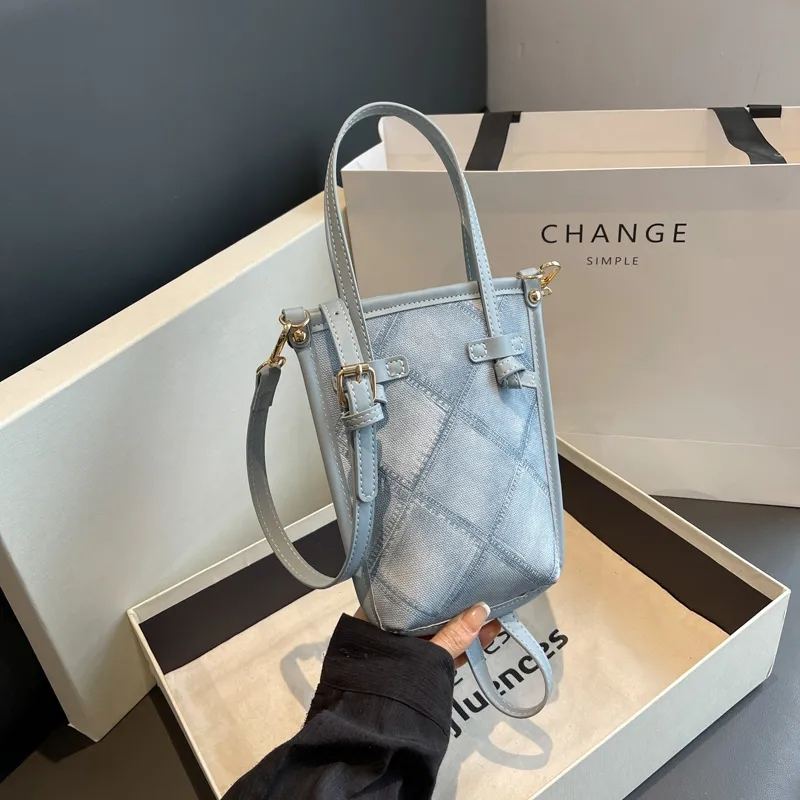 Da Túi Đeo Chéo mini Đựng Điện Thoại Chống Thấm Nước Thời Trang Mùa Hè Cho Nữ 859