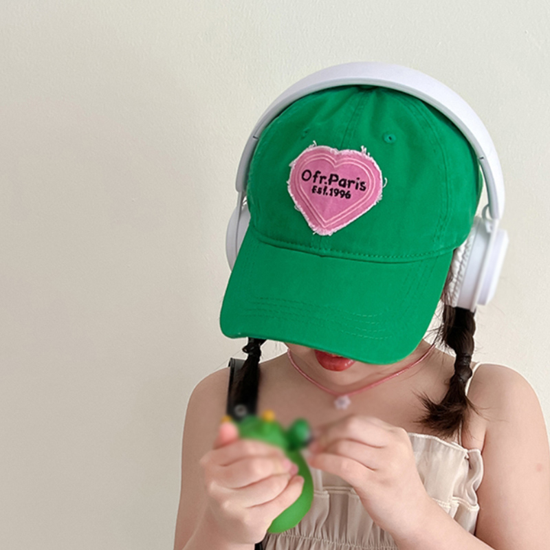 Mũ Lưỡi Trai Hình Trái Tim Cho Bé