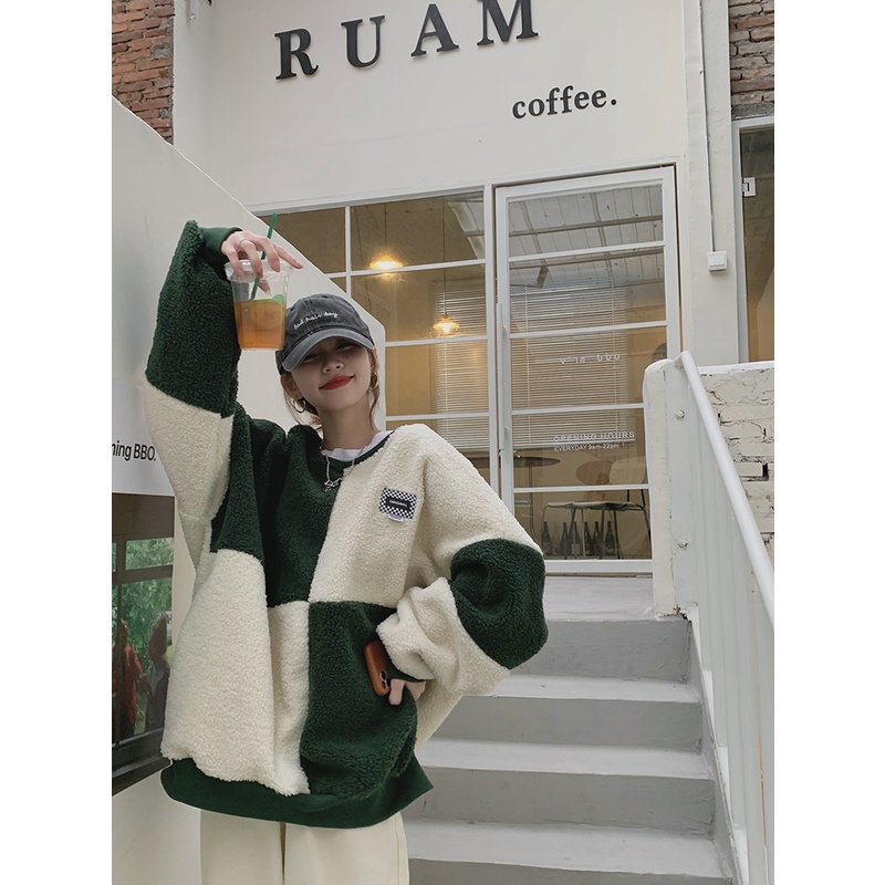 Áo sweater Lông Cừu Tay Dài Cổ Tròn Lót Nhung Dày Dặn Phối Màu Thời Trang Mùa Đông Phong Cách Hàn Quốc Cho Nữ