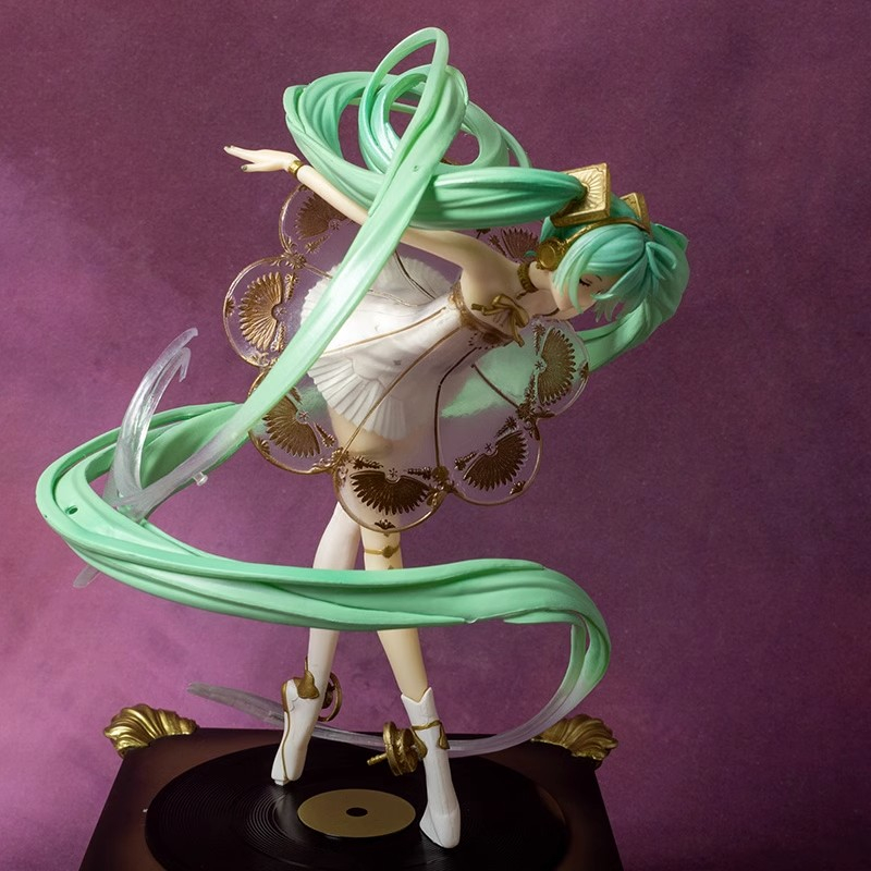 Đồ trang trí Nhân Vật hatsune miku Kỉ Niệm 5 Năm 30cm