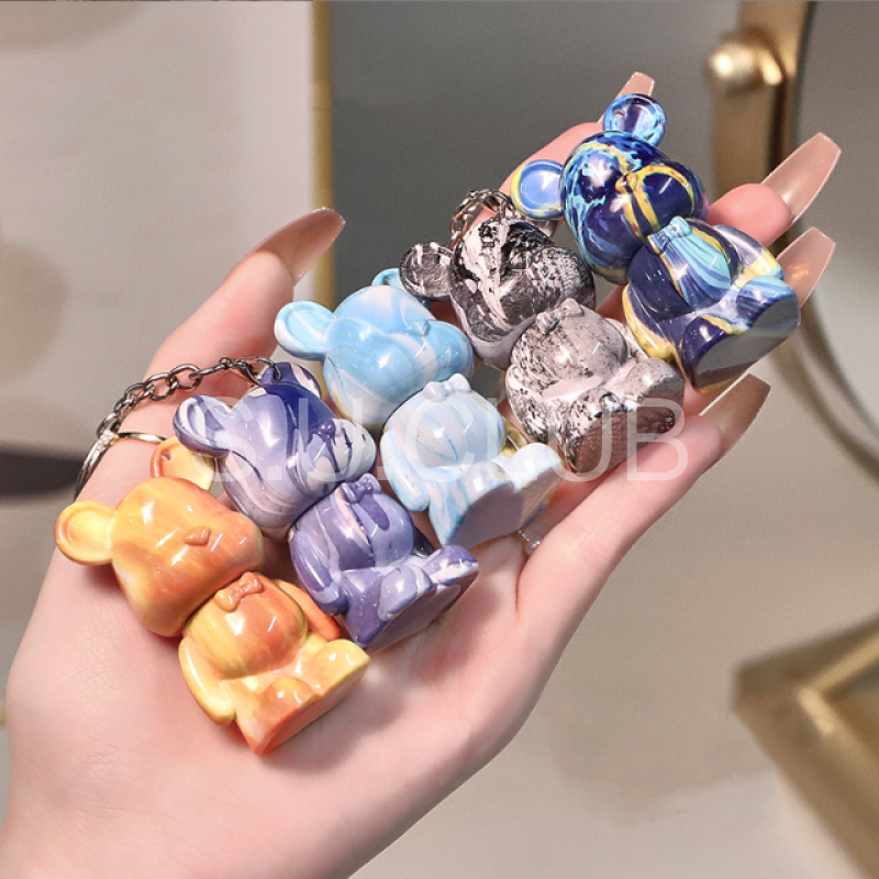 Móc khóa gấu son môi/son bóng lì lâu trôi chống nước dưỡng ẩm dùng cho học sinh