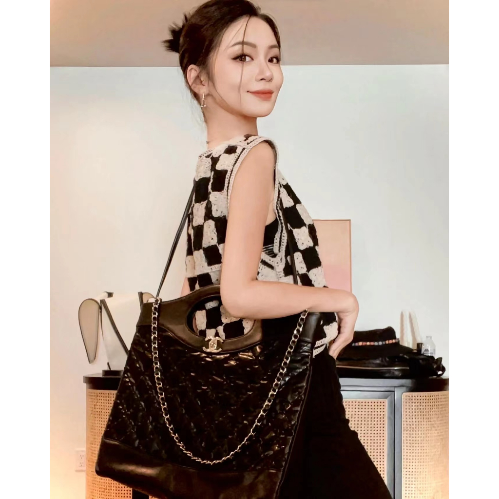 Túi Mua Sắm 31 Tông Da Bò Màu Vàng Và Kim Loại Kích Thước Lớn 36X31 cm Không Có Hộp