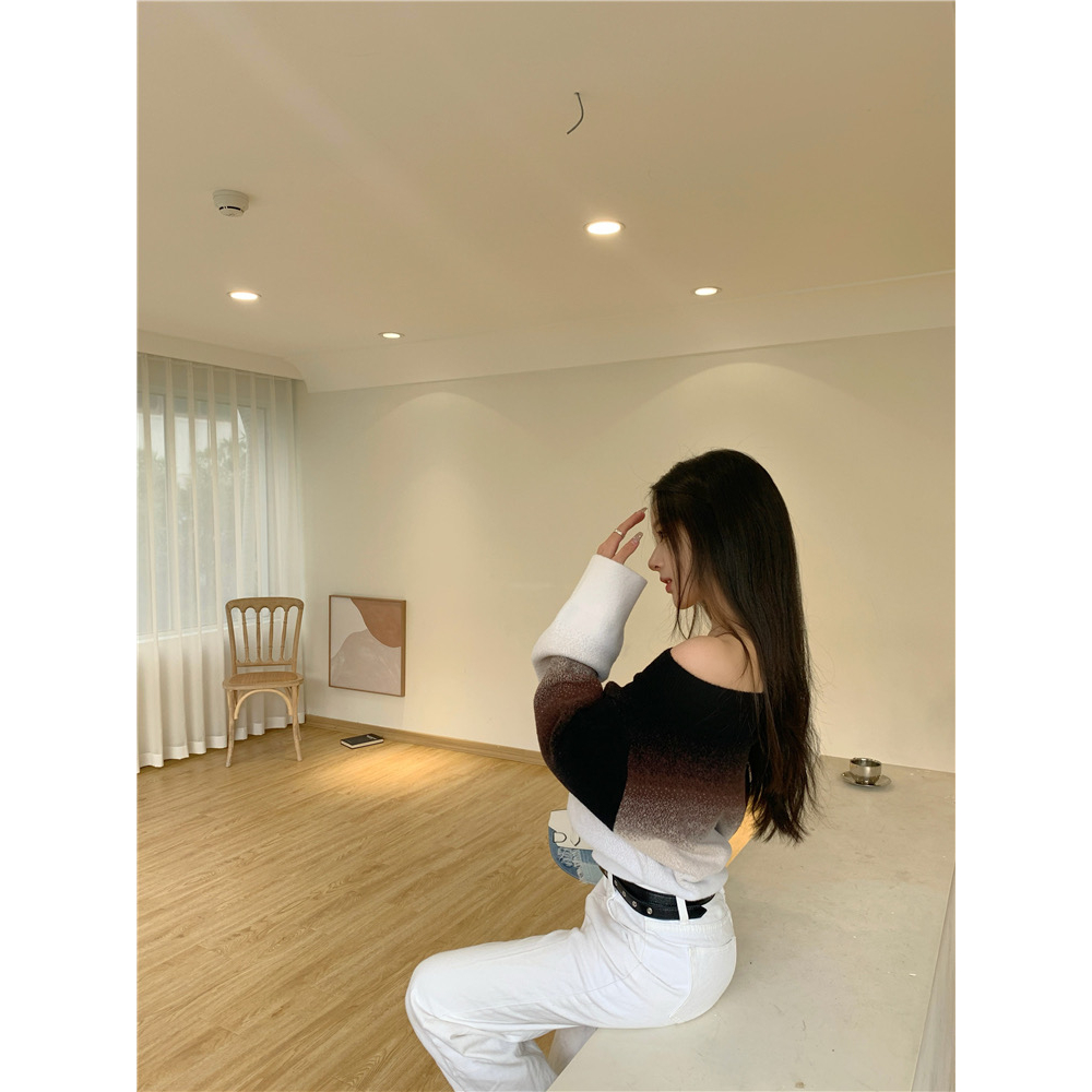 Áo sweater Một Vai Màu gradient Đa Dạng Màu Nâu Đen g