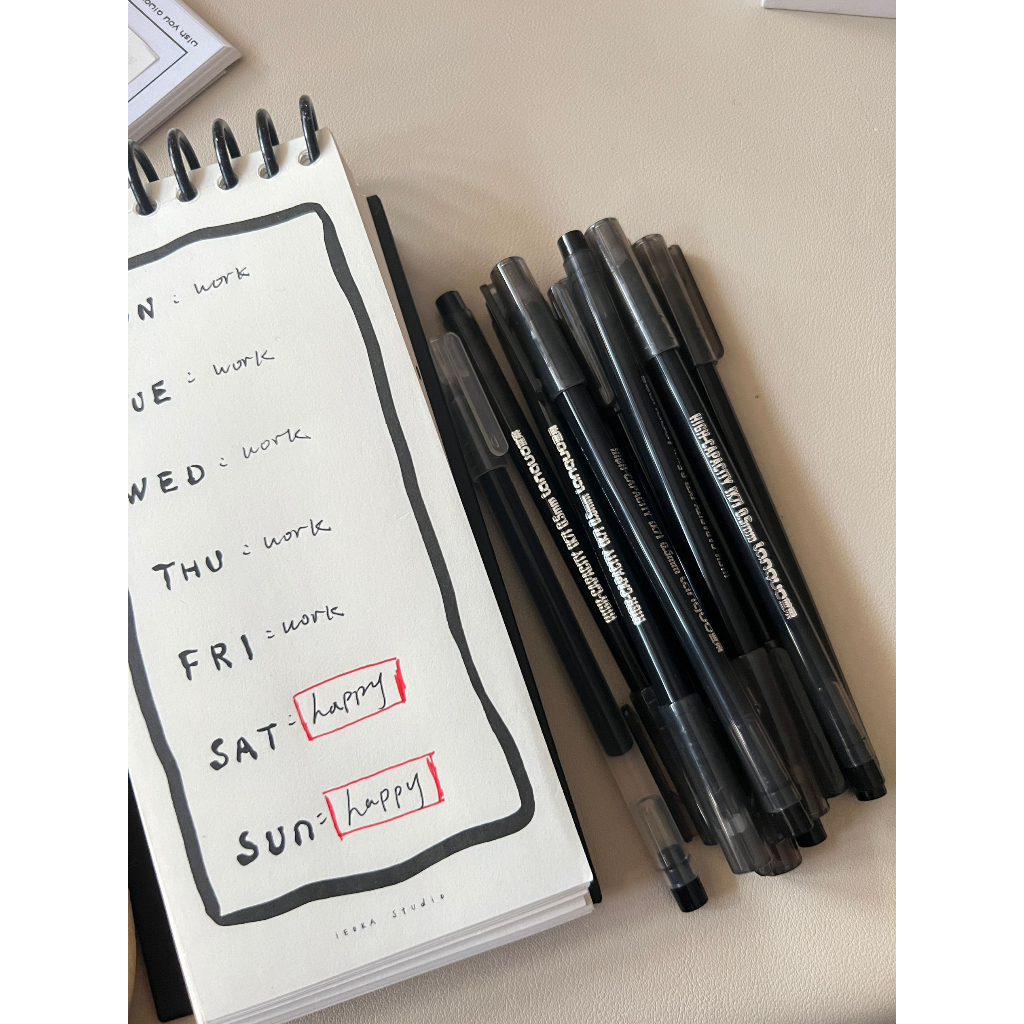 10 Bút Mực Đen / Đỏ Ngòi 0.5mm