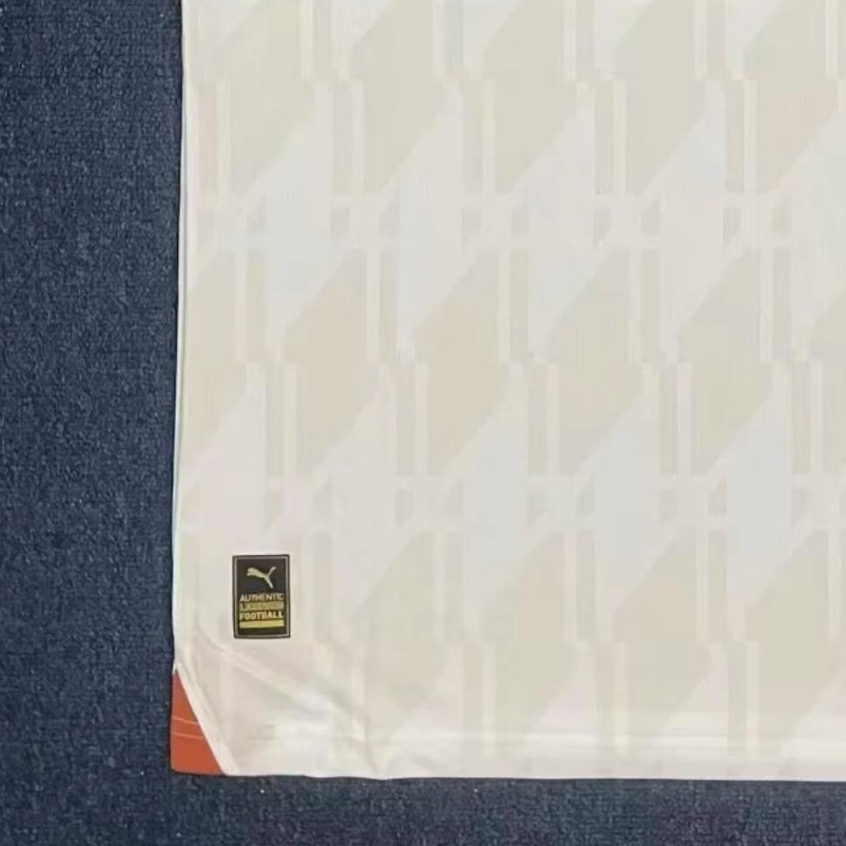 Áo Bóng Đá Màu Trắng Số 23 / 24 manchester city Cho Nam