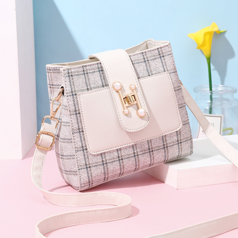 Túi Xách Đeo Vai Xuân Hè Hợp Thời Trang Cho Nữ