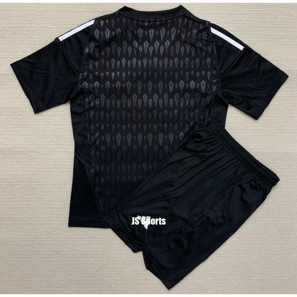 Áo Thun Đá Banh Real Madrid COURTOIS 2023 / 24 Cho Bé 3-15 Tuổi