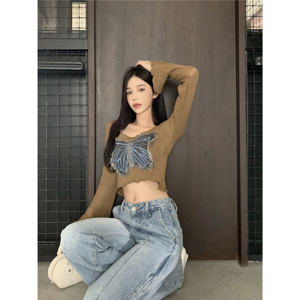 QADCOL Maillard Trang Phục Áo Dệt Kim Tay Loe Ngắn Hình Bướm Màu Nâu Khí Chất Sớm Mùa Thu Với Tai Gỗ