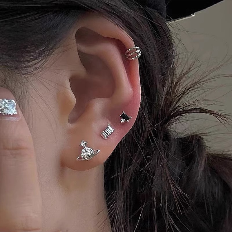 Bông Tai Hình Hành Tinh Màu Bạc Đính Kim Cương Thời Trang Hàn Quốc