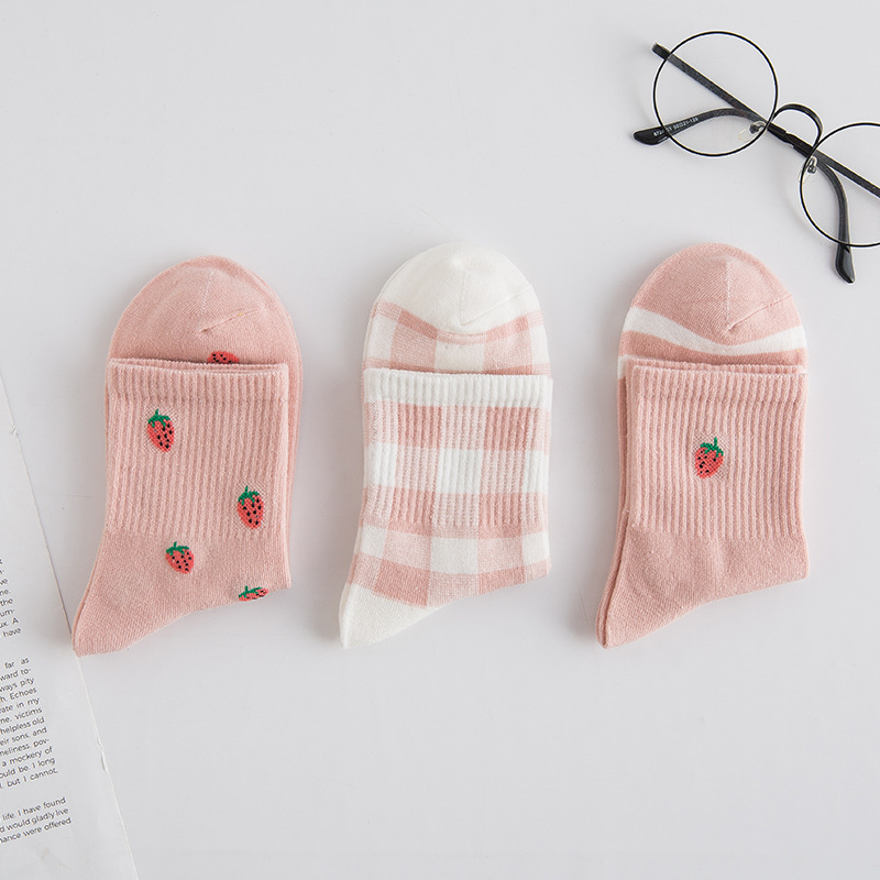 Vớ Cotton Cổ Vừa Họa Tiết Dâu Tây Hoạt Hình Phong Cách Harajuku Nhật Bản Dễ Thương Cho Nữ HZFWS2540