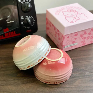Màu Sắc Bộ Bát Ăn Hello Kitty